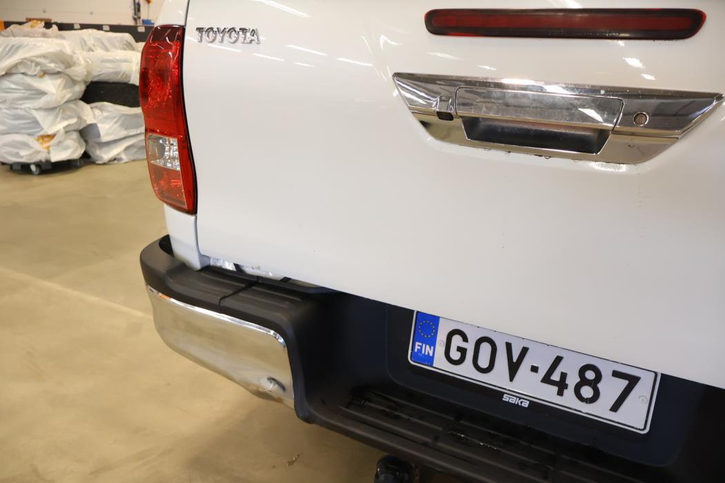 TOYOTA Hilux 2018