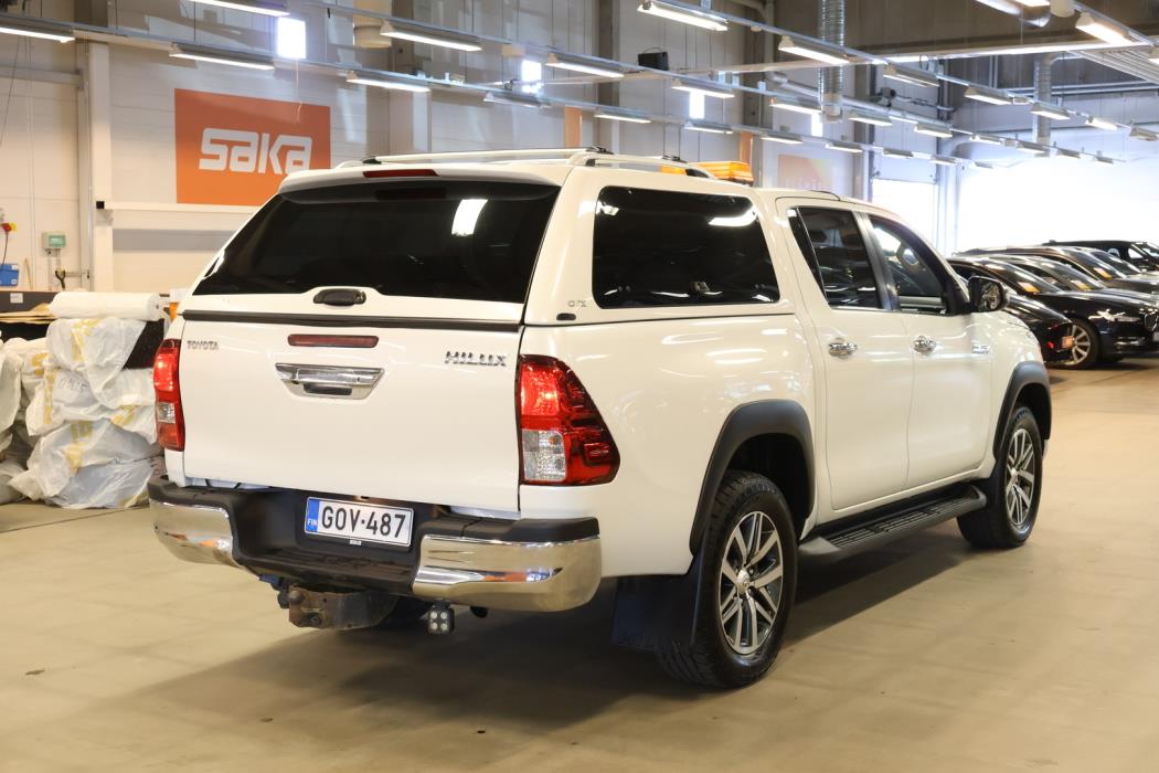 TOYOTA Hilux 2018