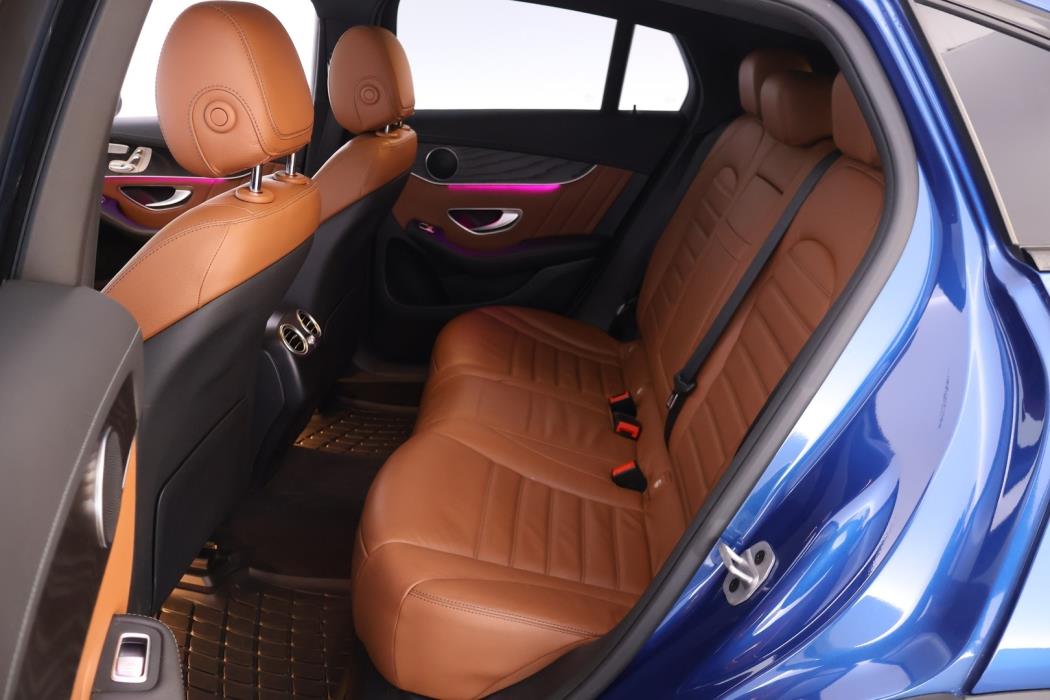 MERCEDES-BENZ GLC 2022