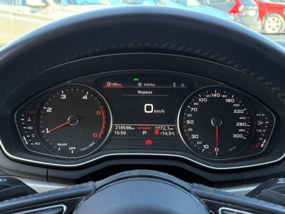 AUDI A4 2019