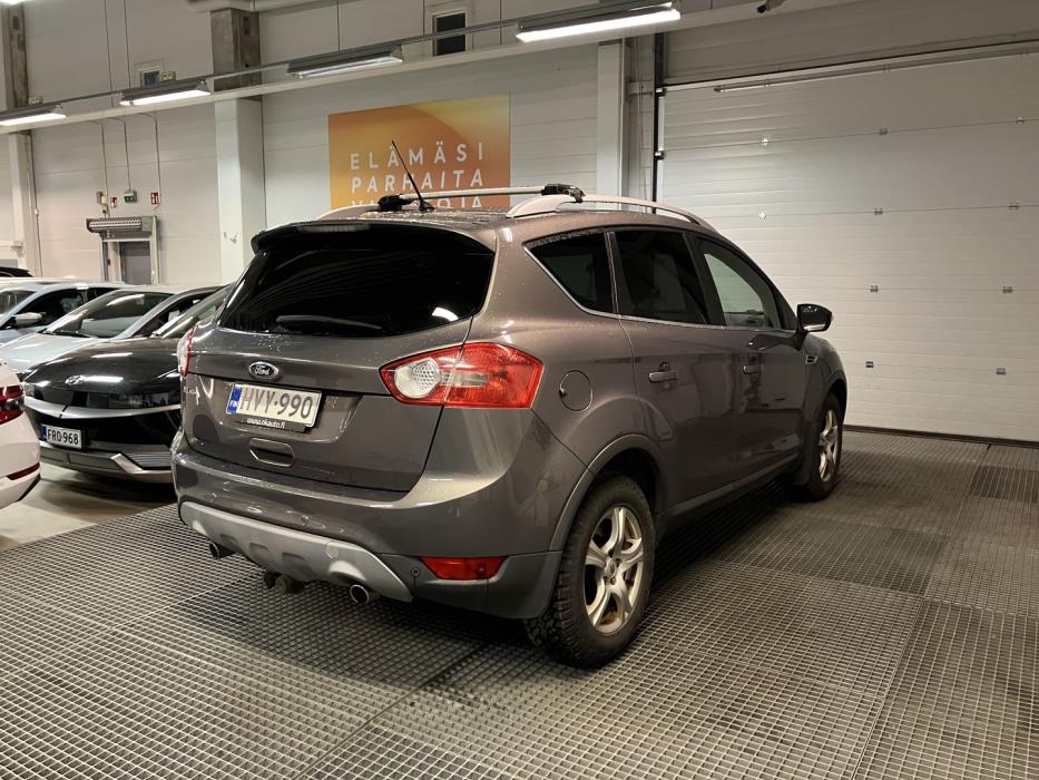 FORD Kuga 2012