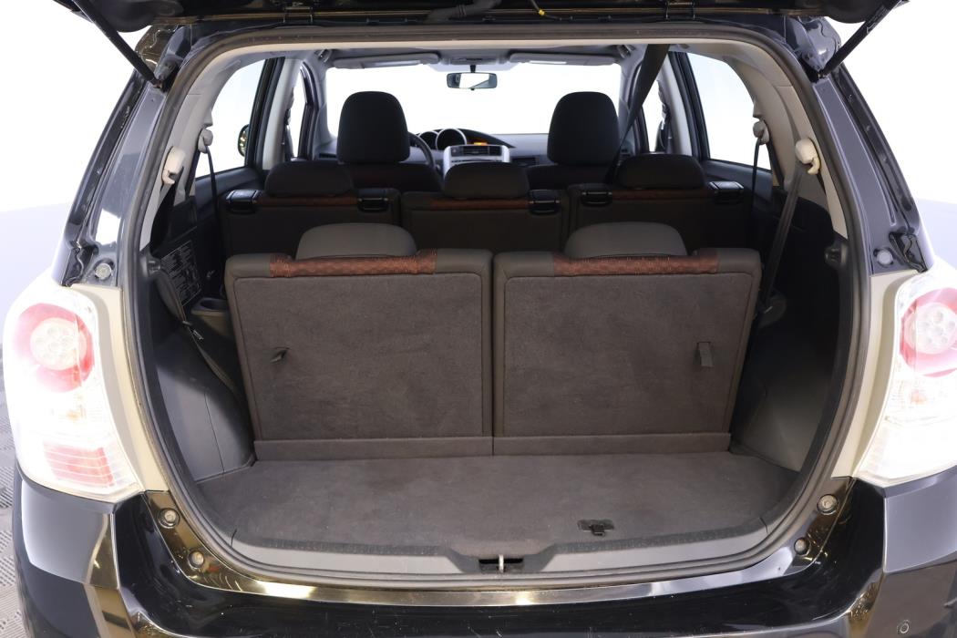 TOYOTA Verso 2011