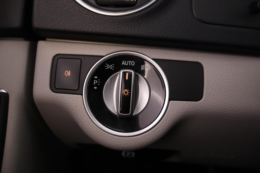 MERCEDES-BENZ C 2013