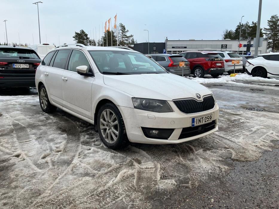SKODA Octavia 2014
