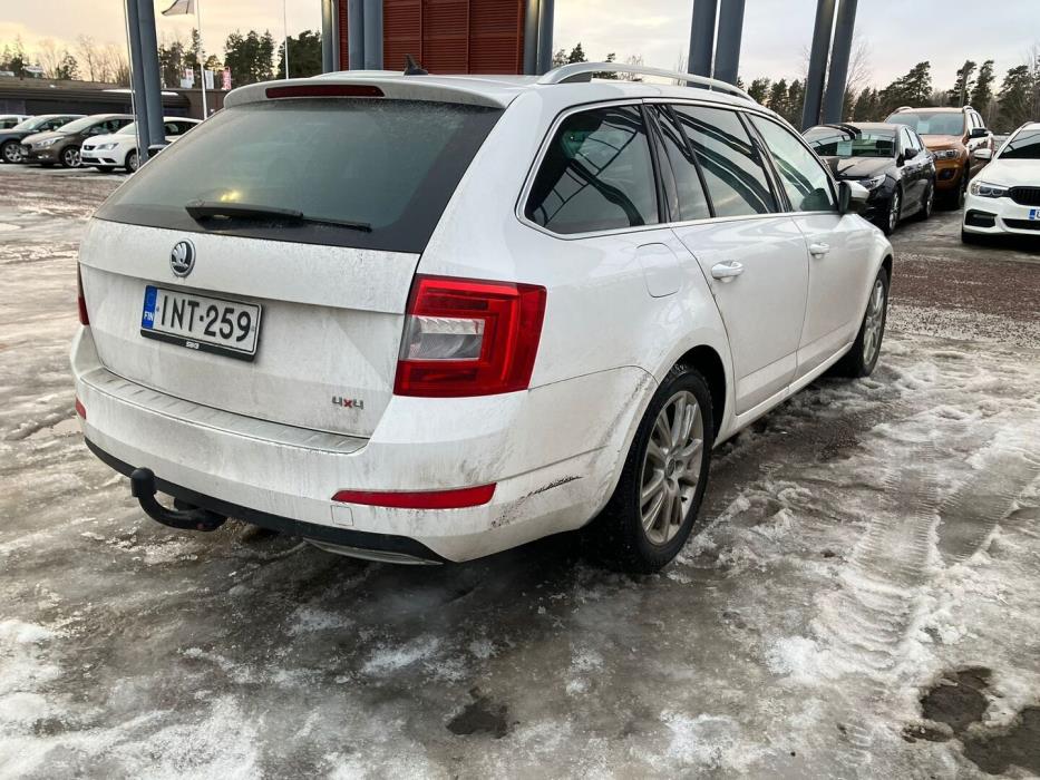 SKODA Octavia 2014