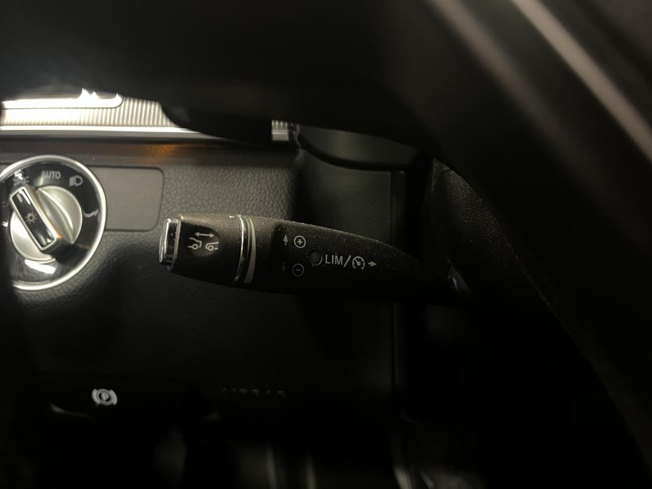 MERCEDES-BENZ E 2015