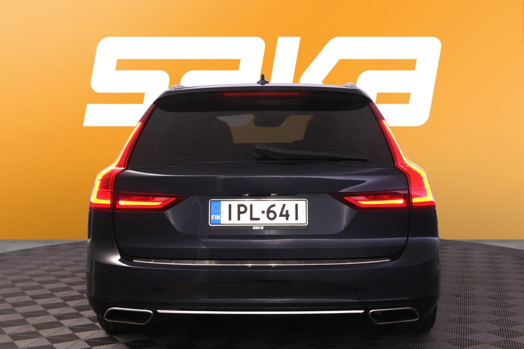 VOLVO V90 2017