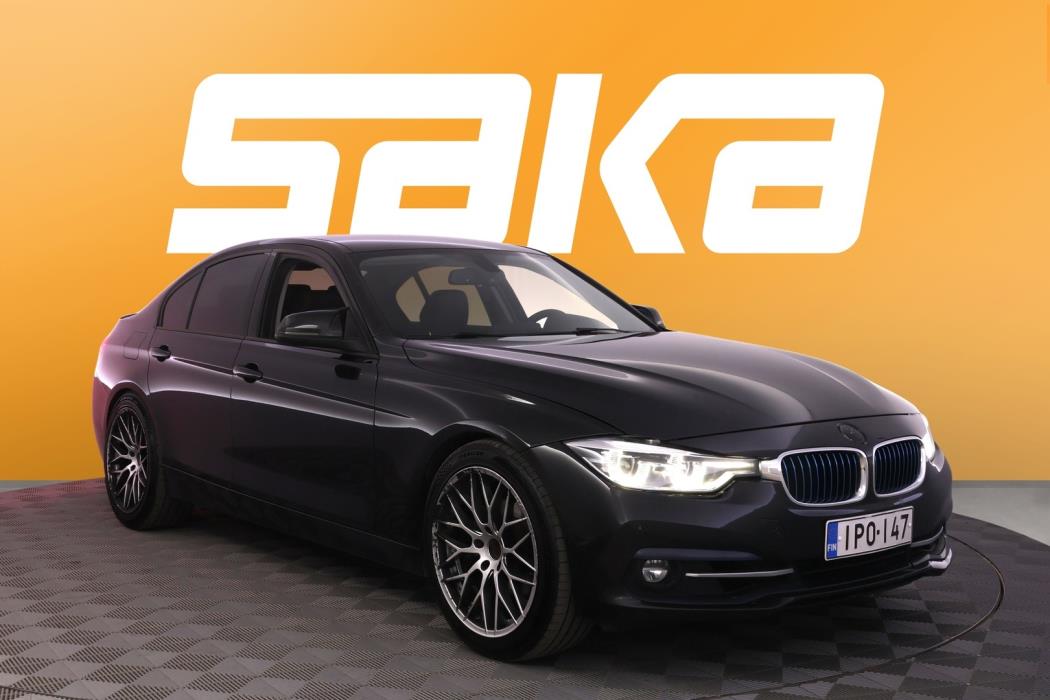 BMW 330 2016