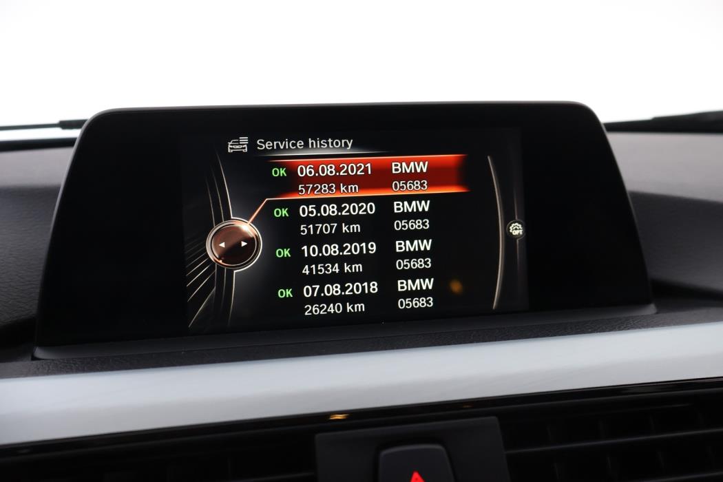 BMW 330 2016