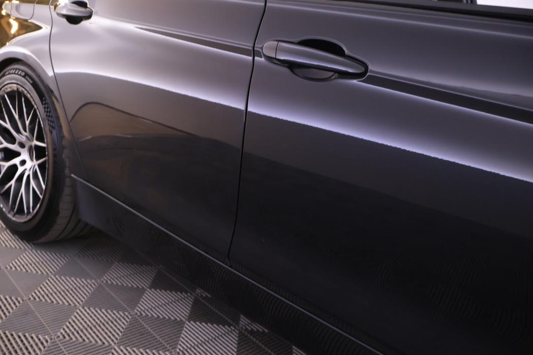BMW 330 2016