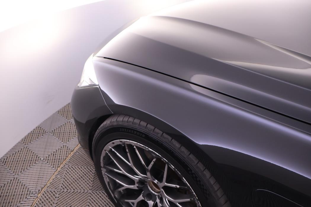 BMW 330 2016