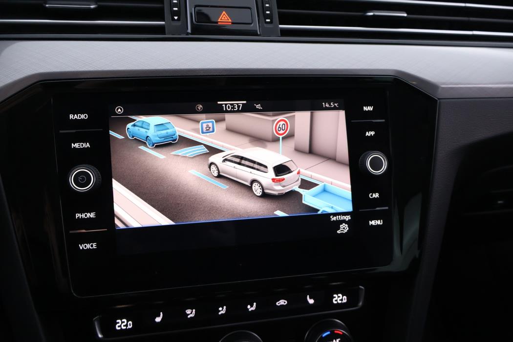 VOLKSWAGEN Passat 2020