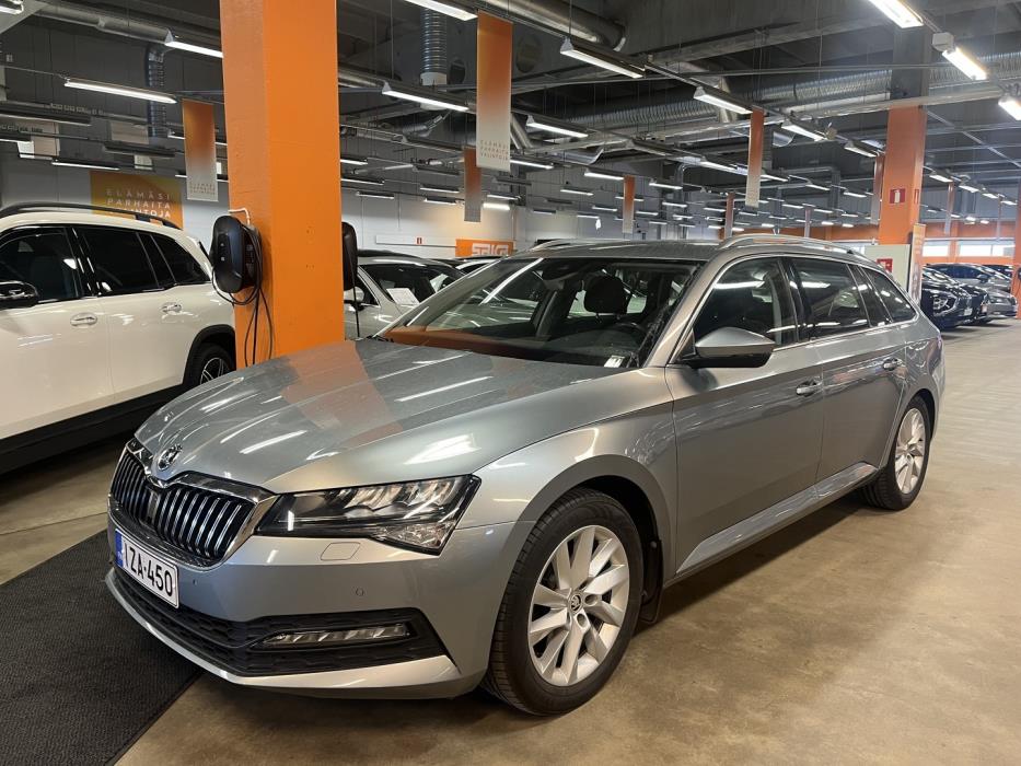 SKODA Superb 2021