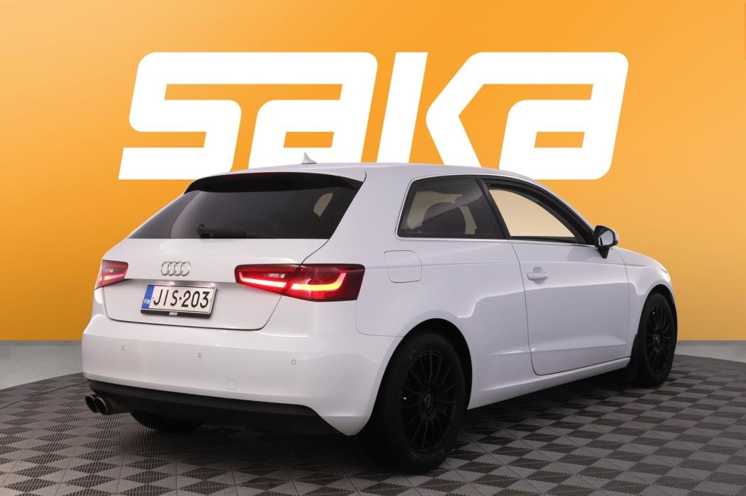 AUDI A3 2013
