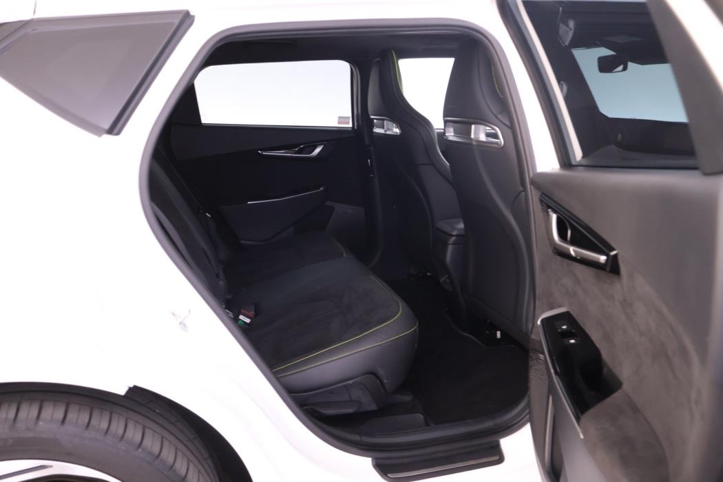 KIA EV6 2023