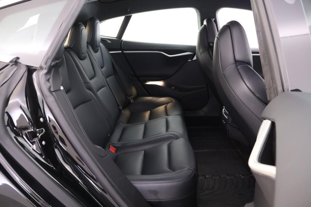 TESLA Model S 2018
