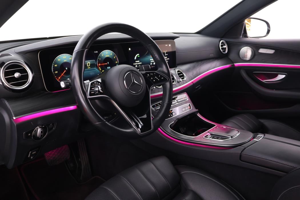 MERCEDES-BENZ E 2022