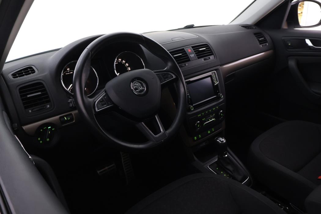 SKODA Yeti 2016