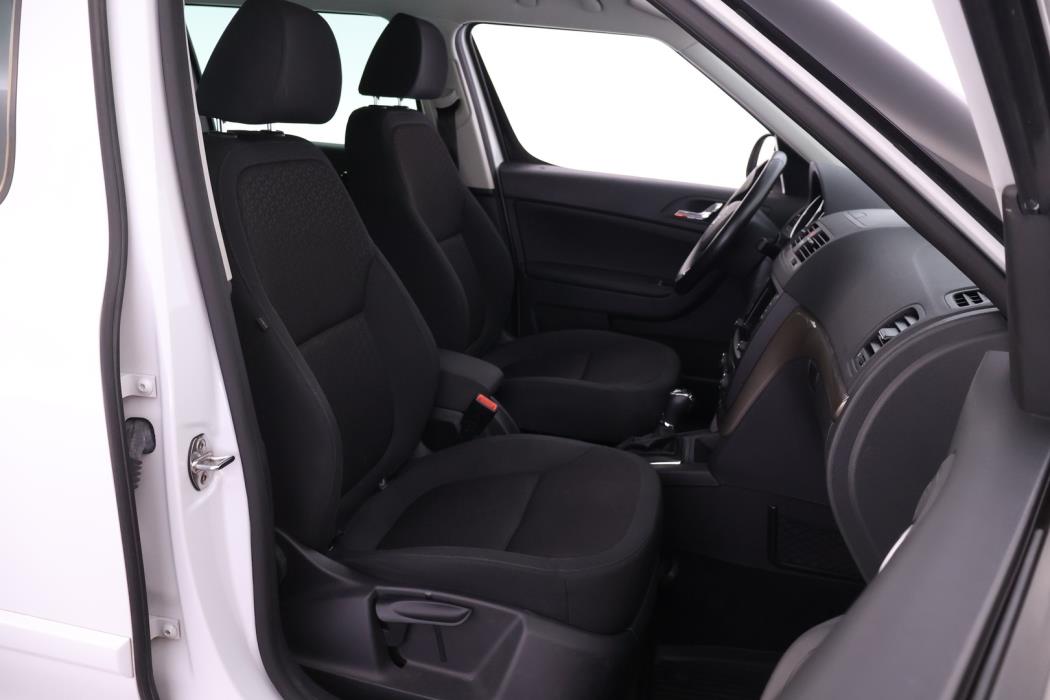 SKODA Yeti 2016