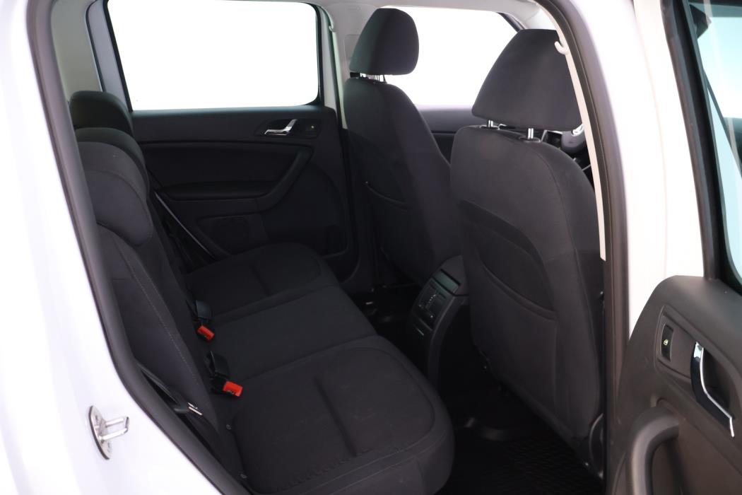 SKODA Yeti 2016