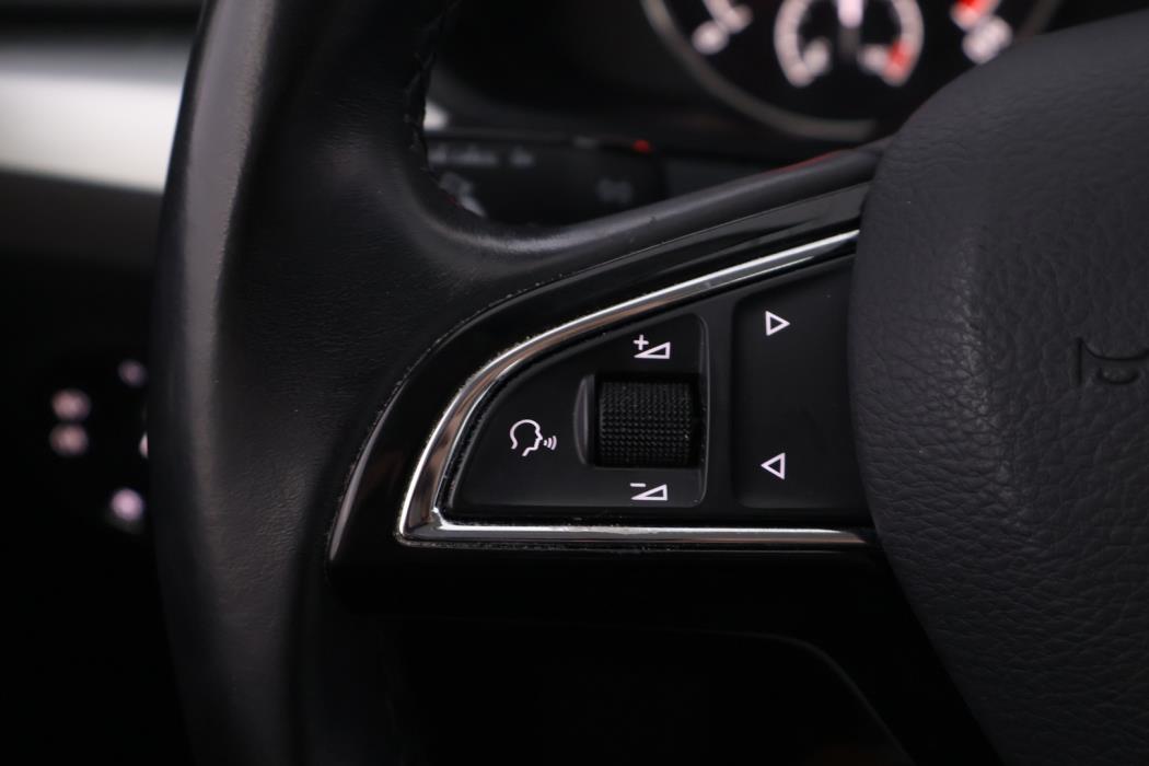 SKODA Superb 2016