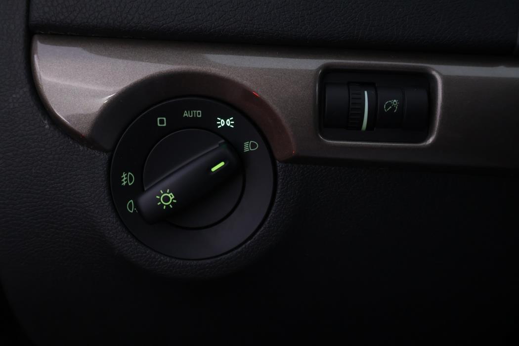 SKODA Yeti 2016