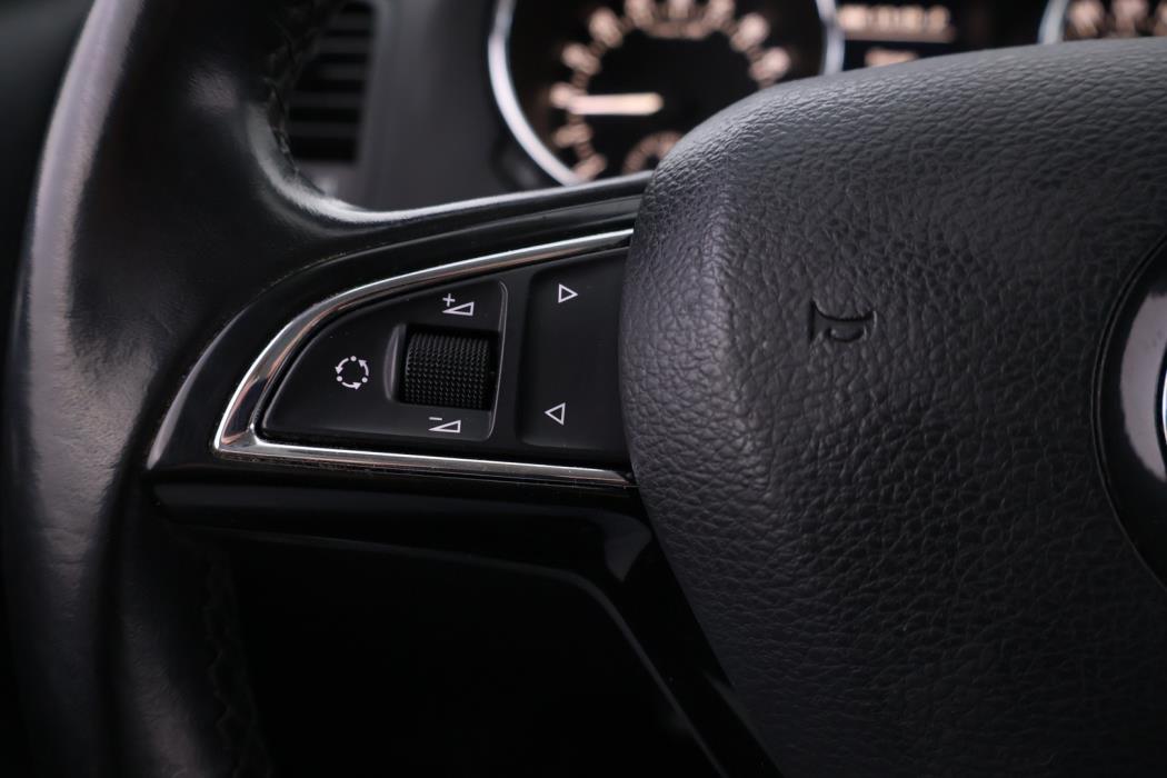 SKODA Yeti 2016