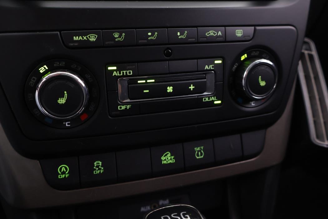 SKODA Yeti 2016