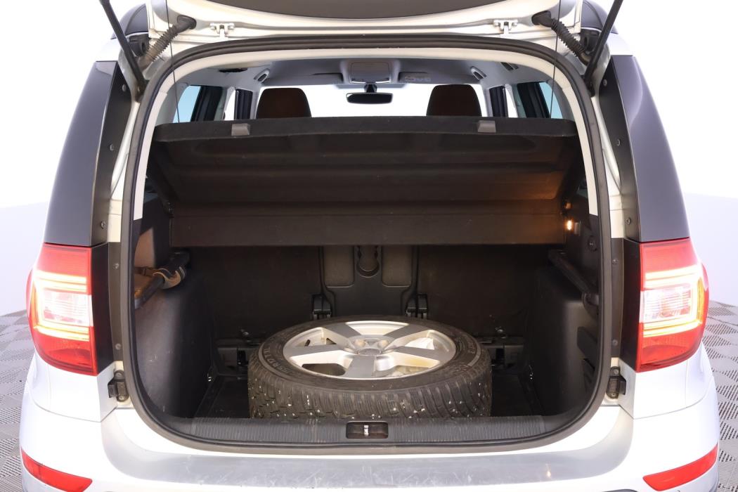 SKODA Yeti 2016