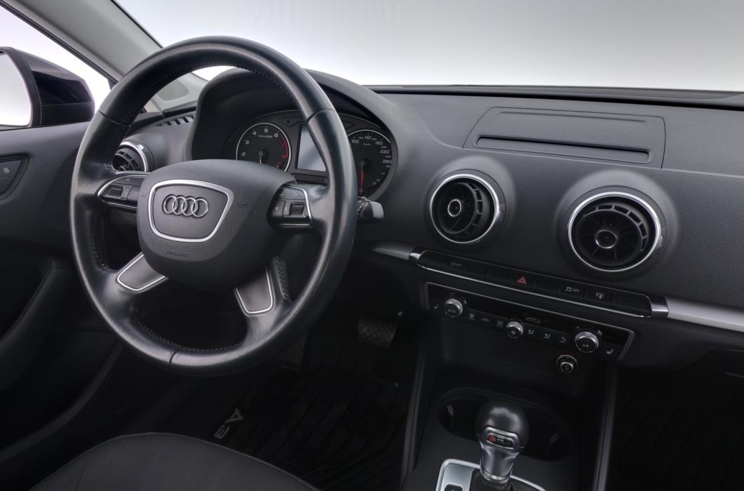 AUDI A3 2016