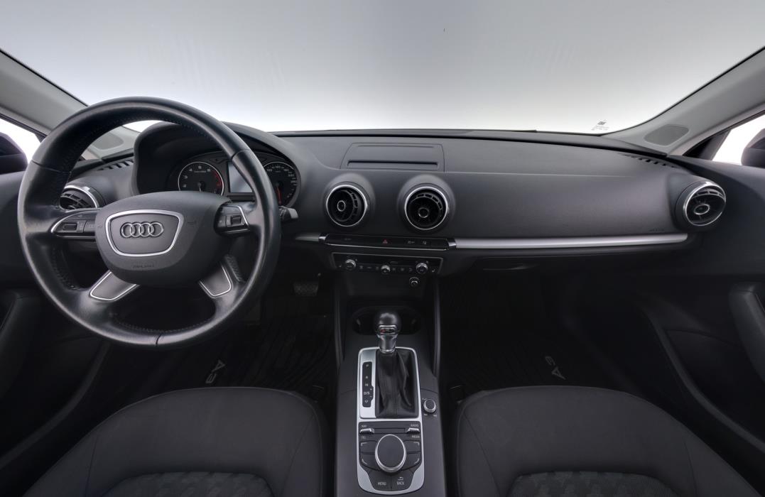 AUDI A3 2016