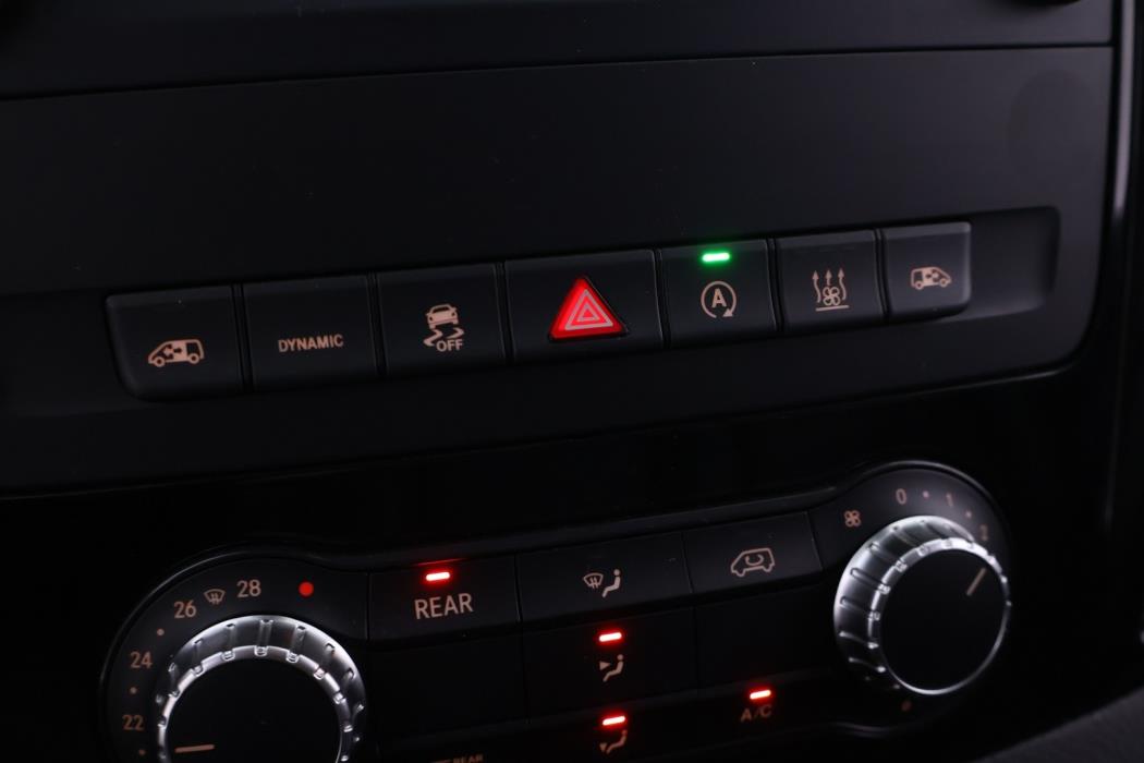 MERCEDES-BENZ Vito 2023