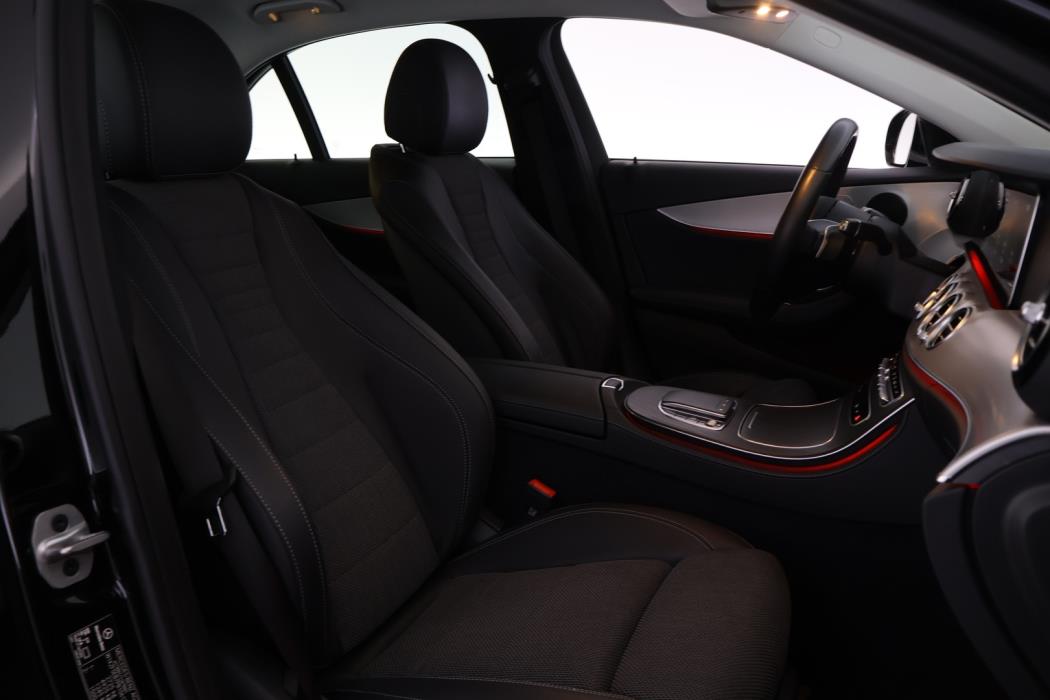 MERCEDES-BENZ E 2023