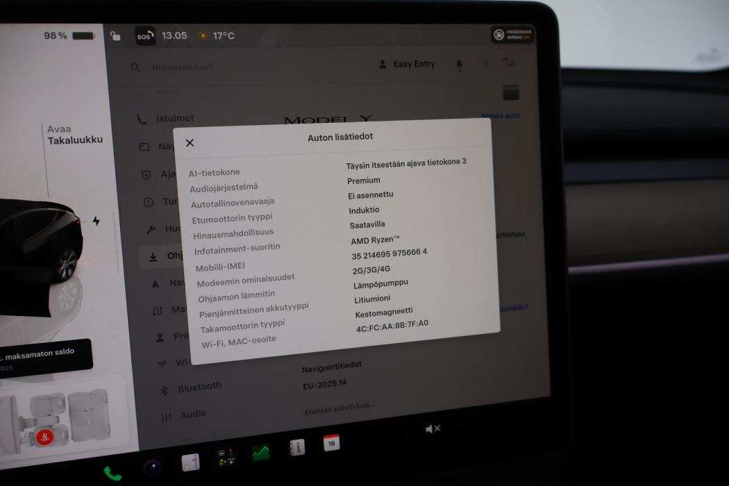 TESLA Model Y 2023