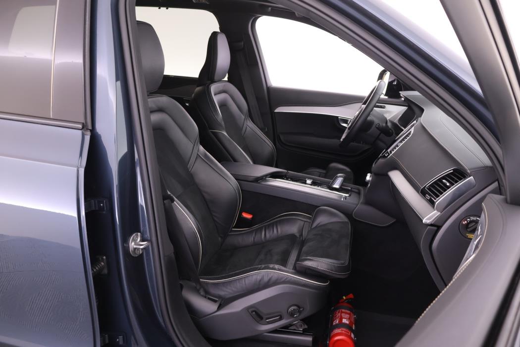 VOLVO XC90 2022