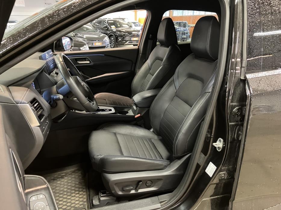 NISSAN Qashqai 2024