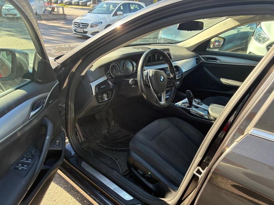 BMW 520 2018