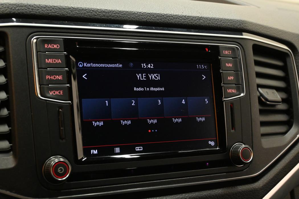 VOLKSWAGEN Amarok 2020