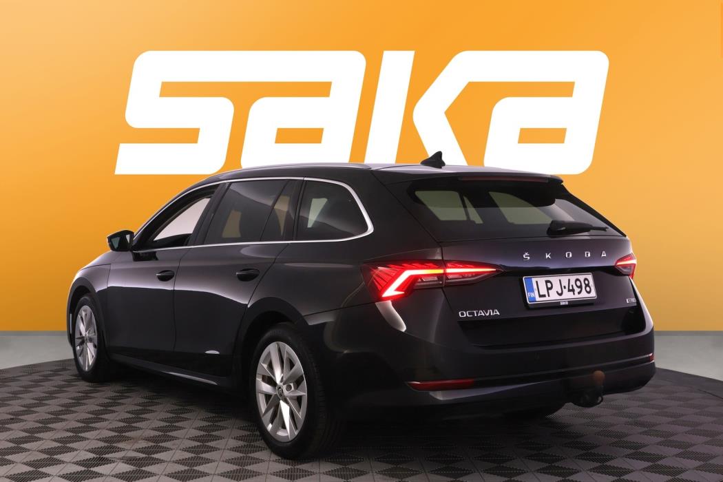 SKODA Octavia 2021