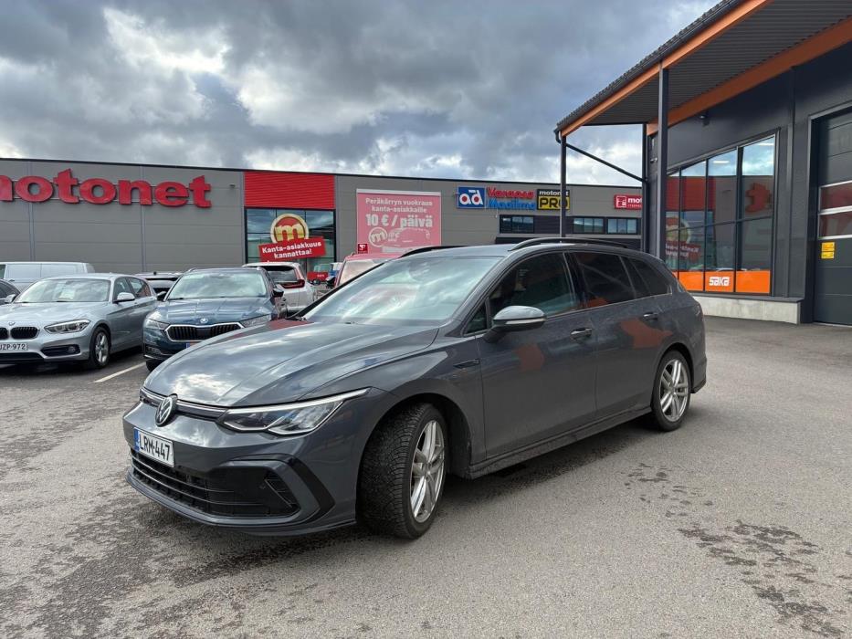 VOLKSWAGEN Golf 2022