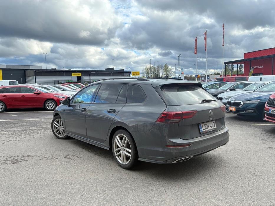 VOLKSWAGEN Golf 2022