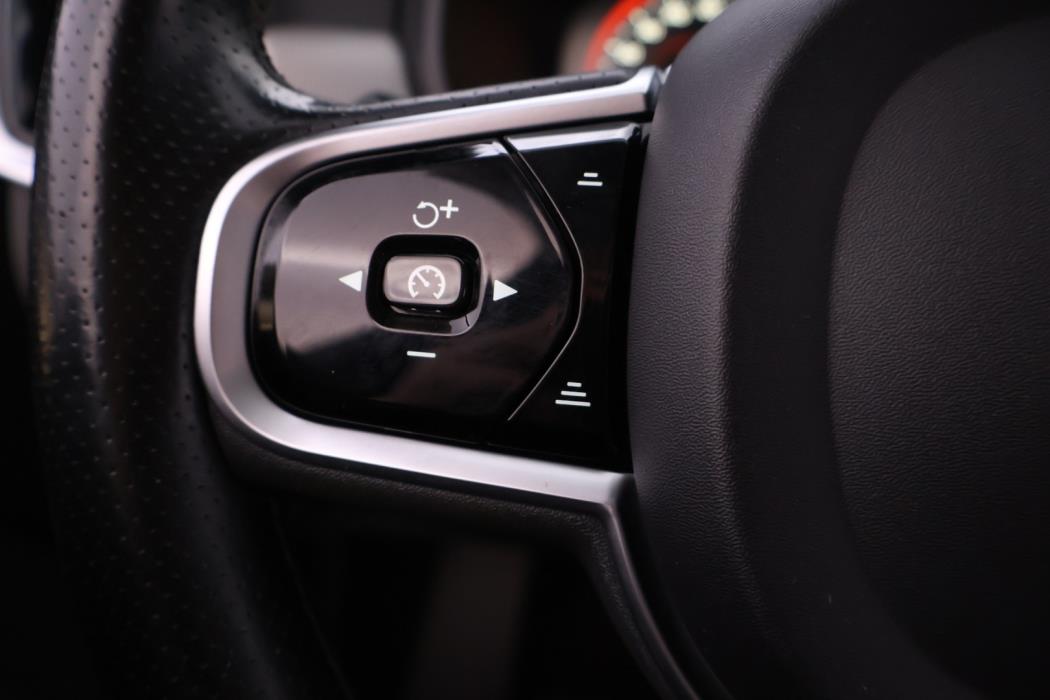 VOLVO V90 2019