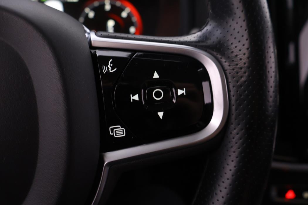 VOLVO V90 2019