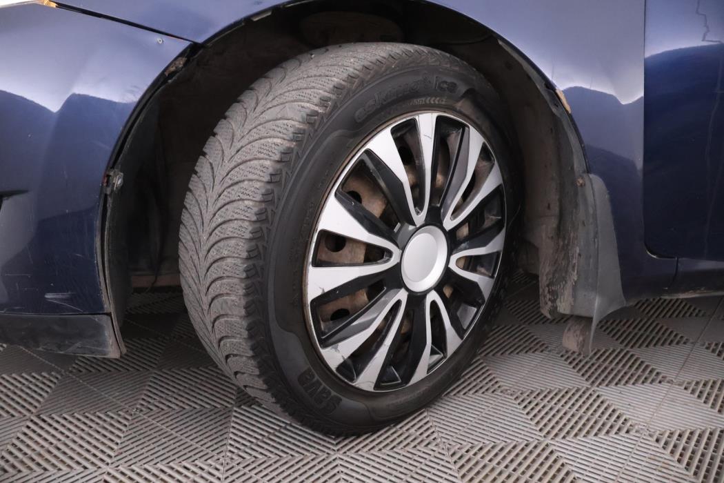 TOYOTA Auris 2008
