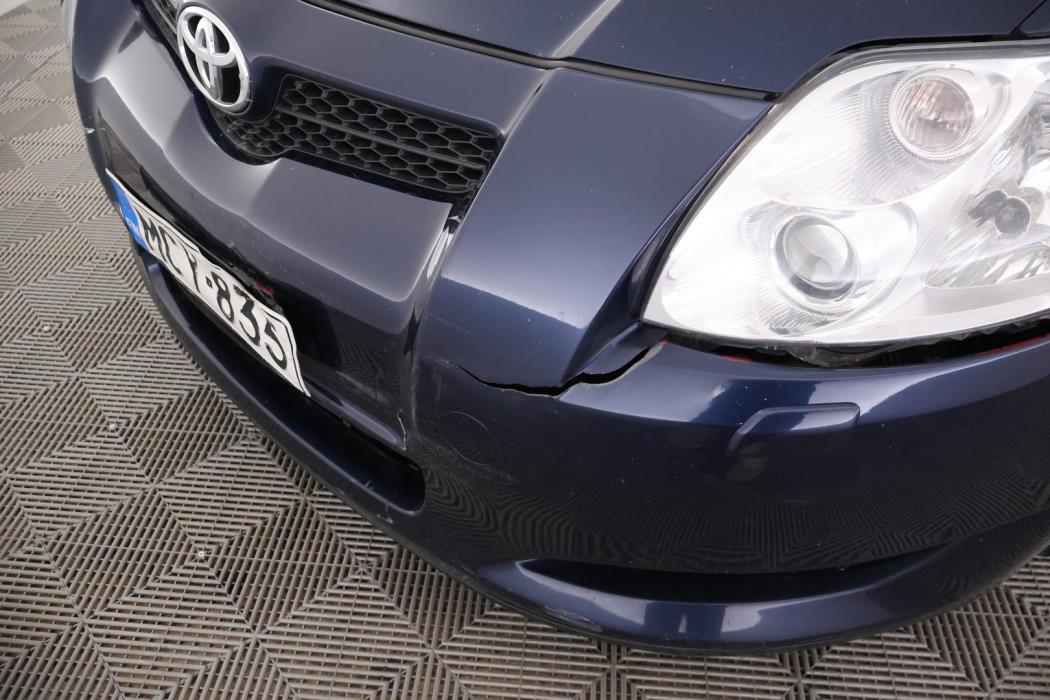 TOYOTA Auris 2008