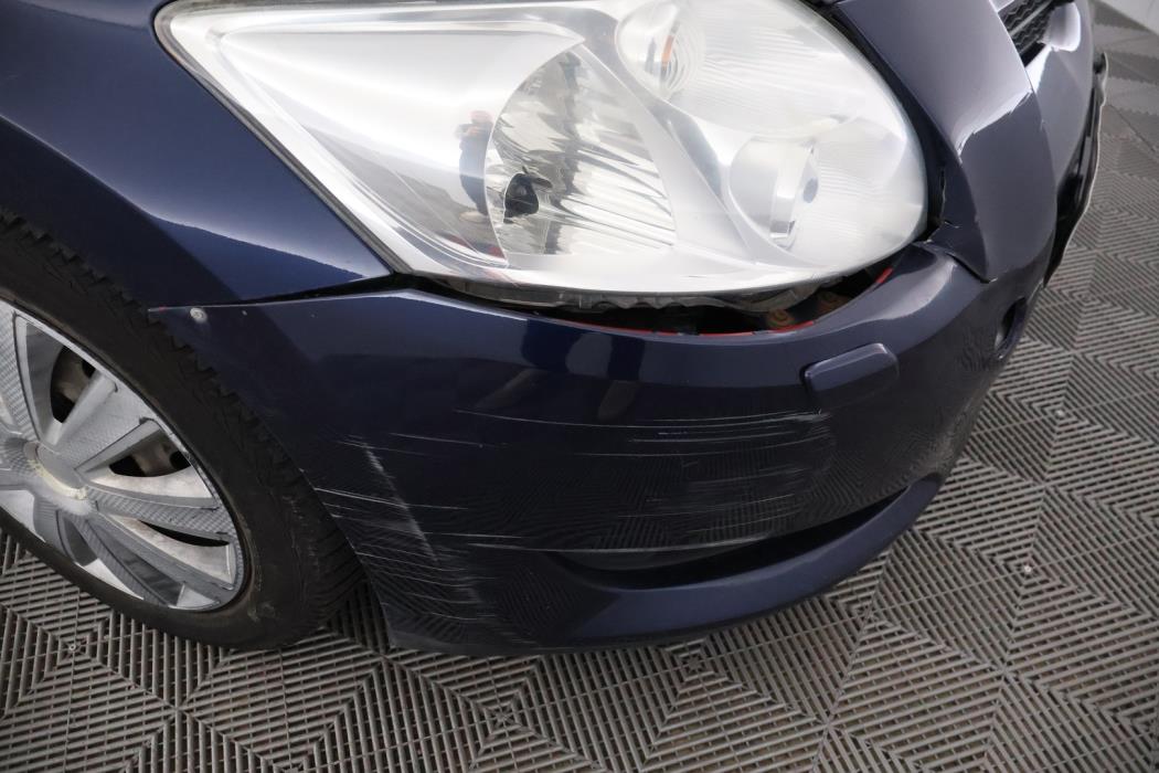 TOYOTA Auris 2008