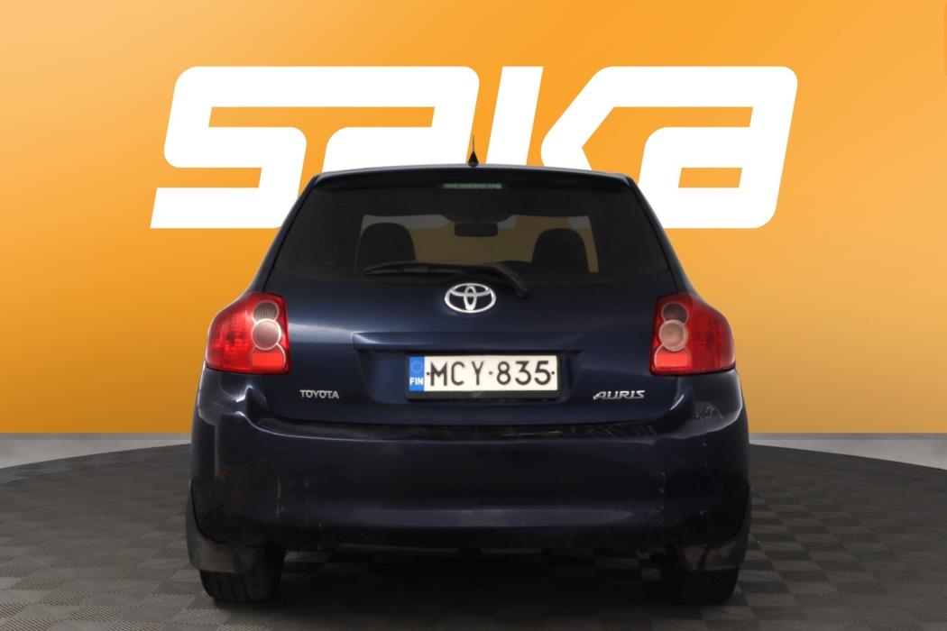 TOYOTA Auris 2008