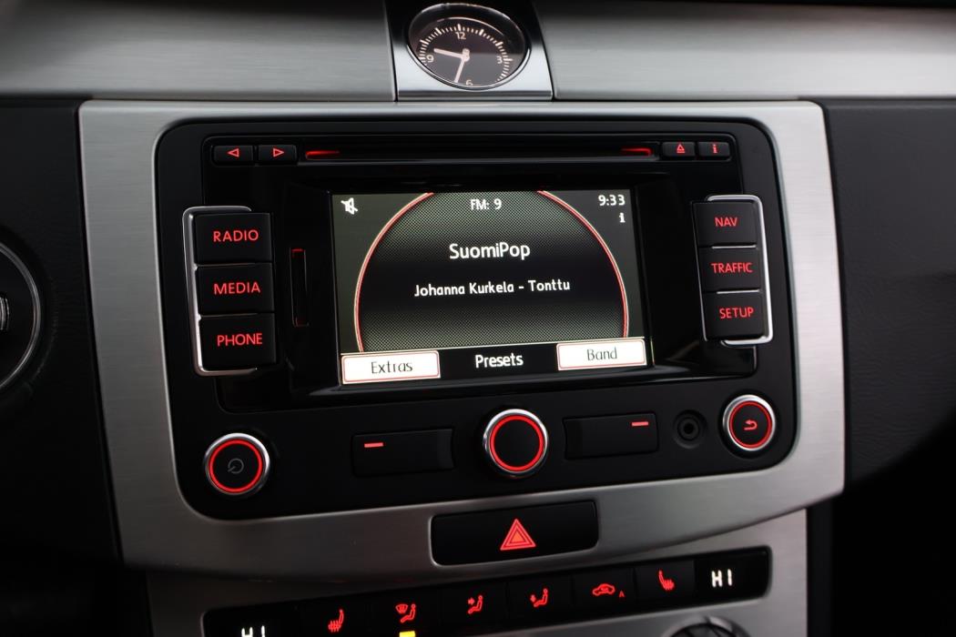 VOLKSWAGEN Passat 2013