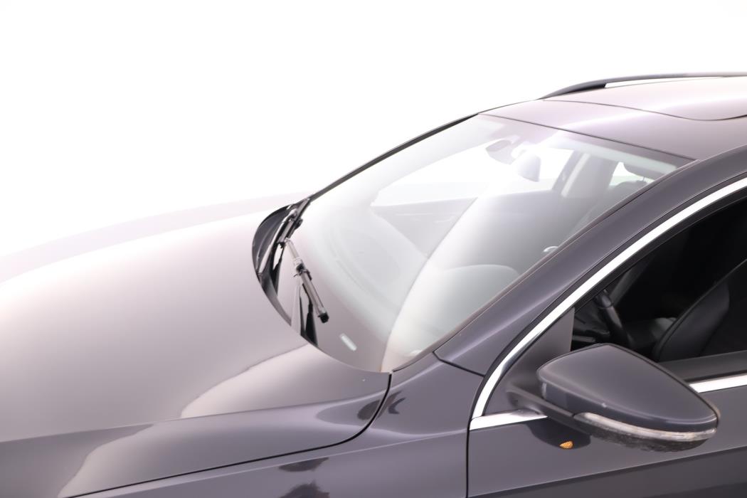 VOLKSWAGEN Passat 2013