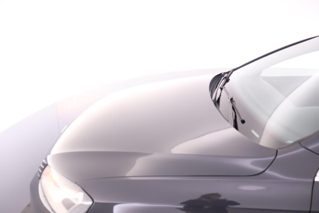 VOLKSWAGEN Passat 2013